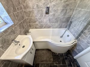 Photo 16- click for photo gallery